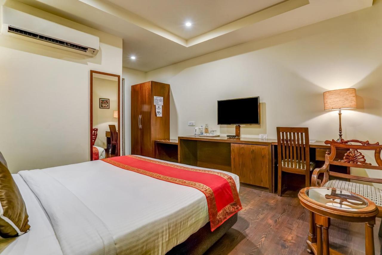 Townhouse 552Hotel Royal Court ג'לנדהר מראה חיצוני תמונה