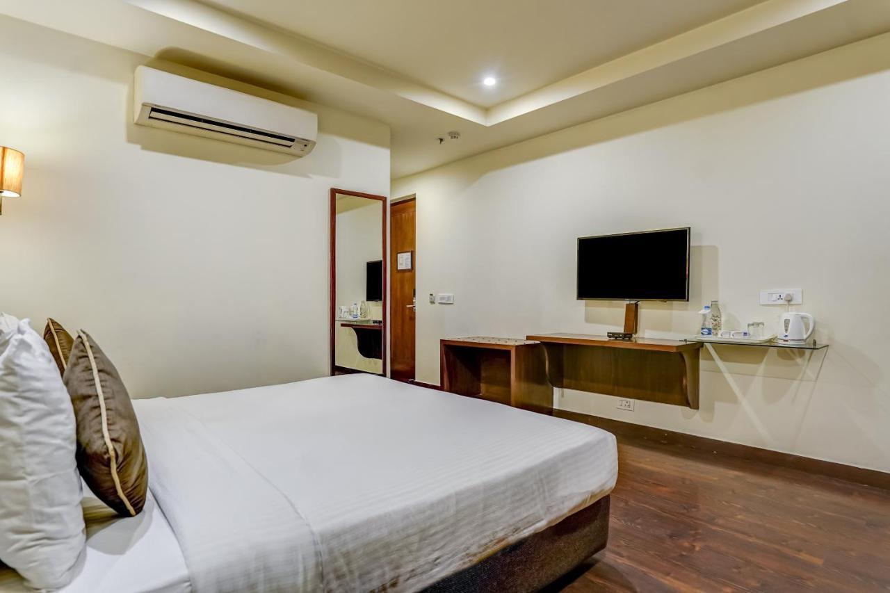 Townhouse 552Hotel Royal Court ג'לנדהר מראה חיצוני תמונה