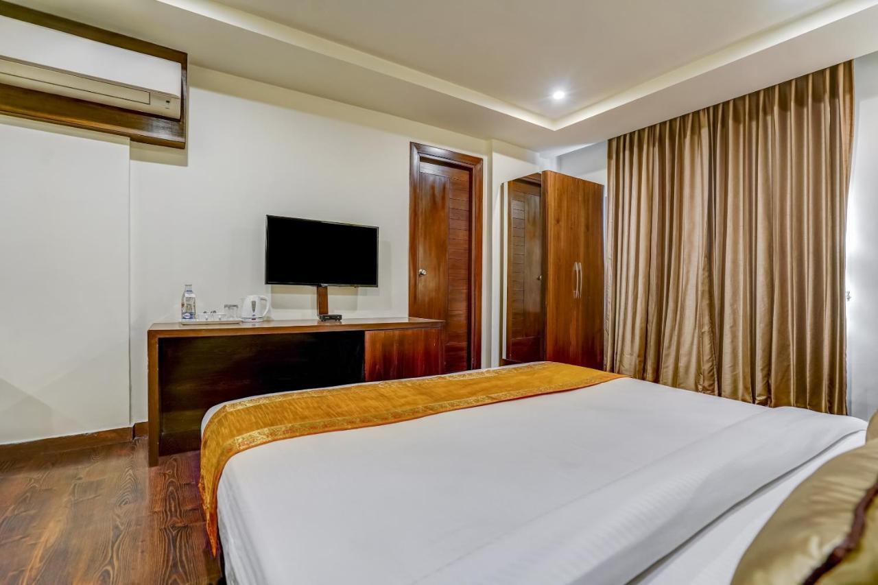 Townhouse 552Hotel Royal Court ג'לנדהר מראה חיצוני תמונה