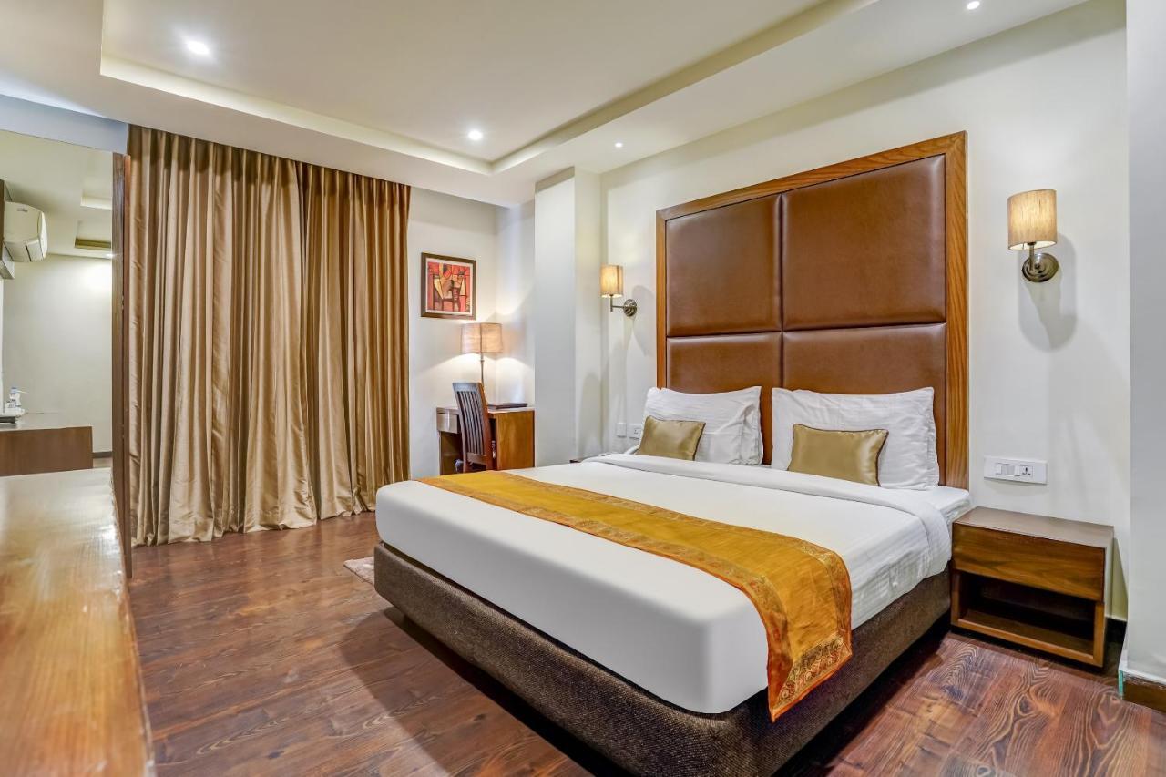 Townhouse 552Hotel Royal Court ג'לנדהר מראה חיצוני תמונה