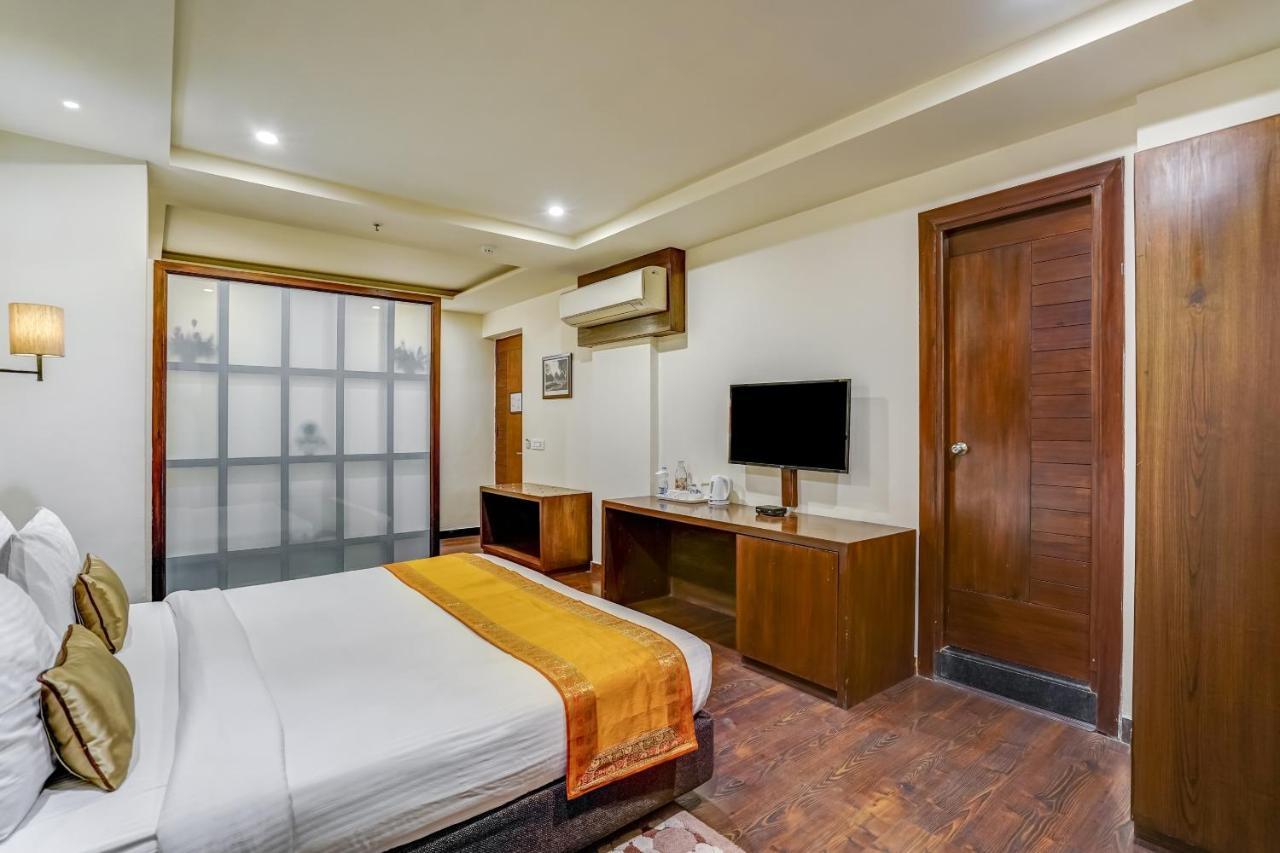 Townhouse 552Hotel Royal Court ג'לנדהר מראה חיצוני תמונה